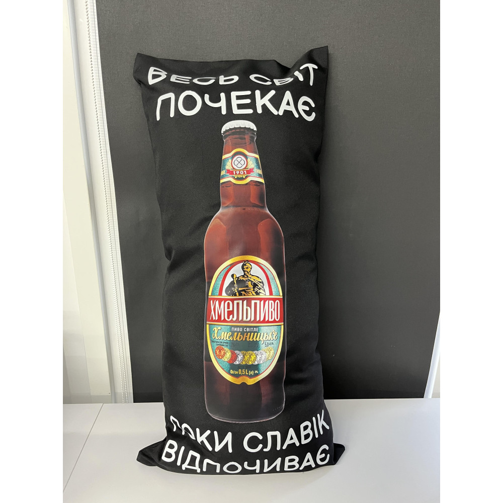Подушка с принтом габардиновая Славик отдыхает, черная 35х75 (2368) Подушка с принтом габардиновая Славик отдыхает, черная 35х75 (2368)