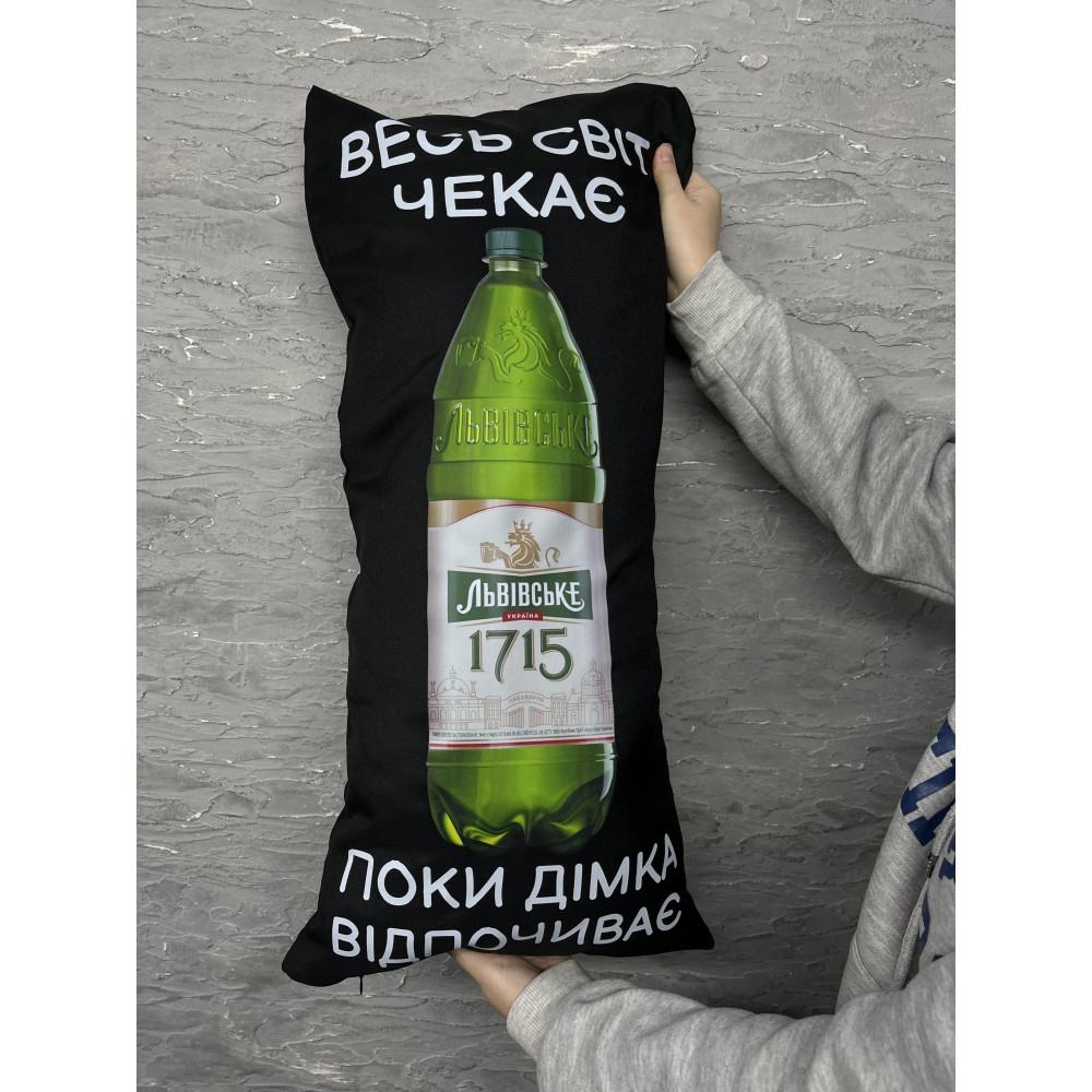 Подушка с принтом габардиновая Львовское для Димки, черная 35х75 (2463)