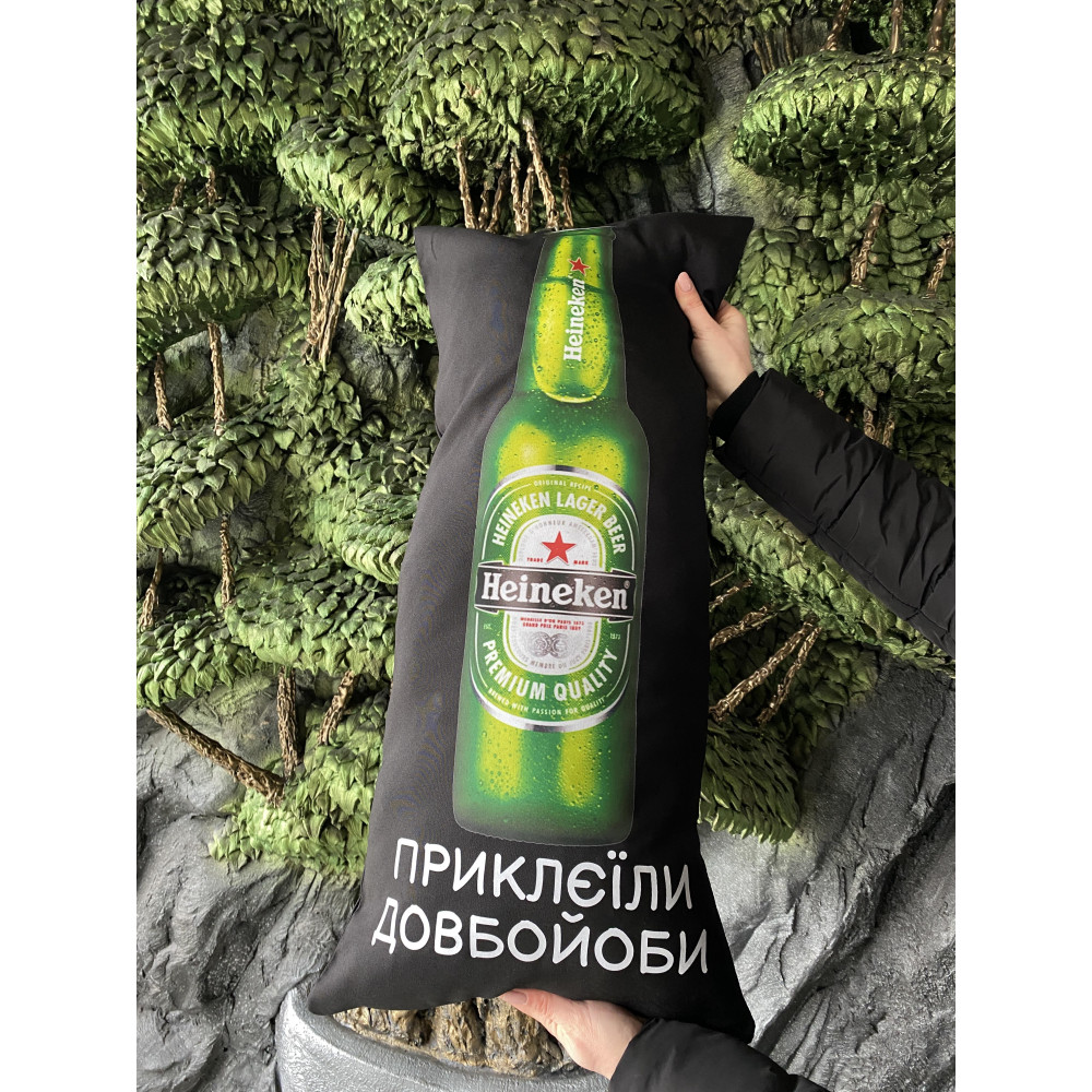 Подушка с принтом габардиновая Heineken, черная 35х75 (2499)