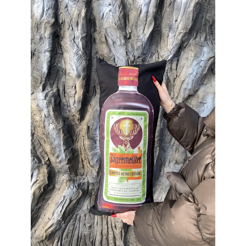 Подушка с габардиновым принтом Jagermeister limited retro edition, черная 35х75 (2527) Подушка с габардиновым принтом Jagermeister limited retro edition, черная 35х75 (2527)